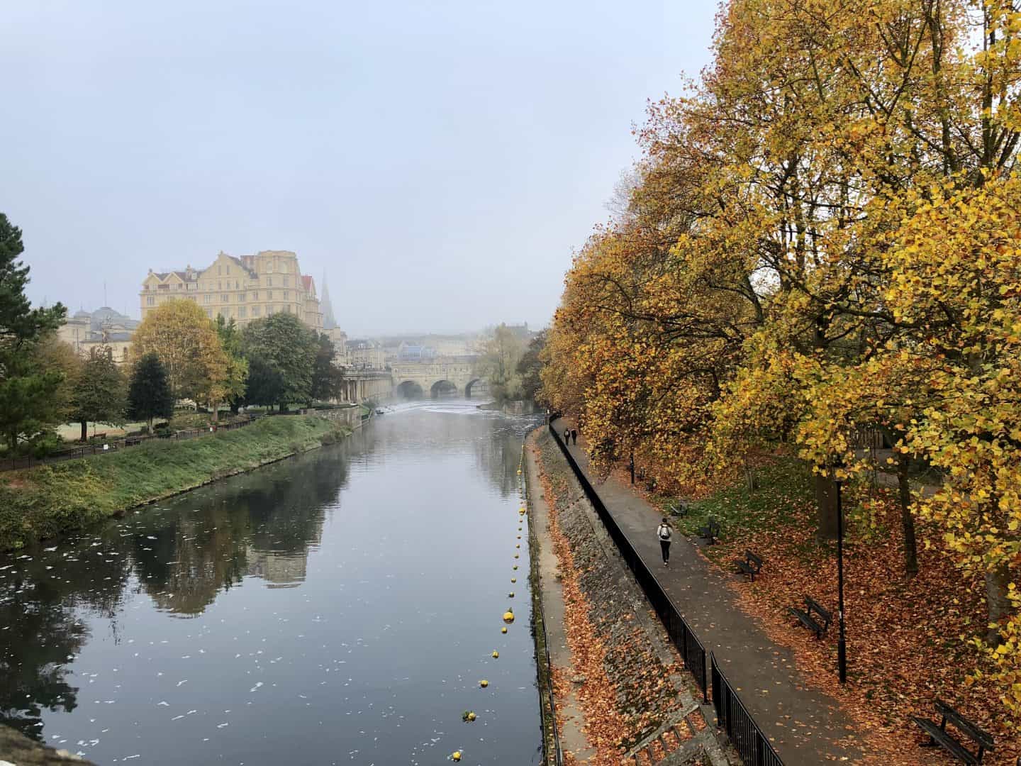 How to Work As a Nurse in the UK & Travel the World